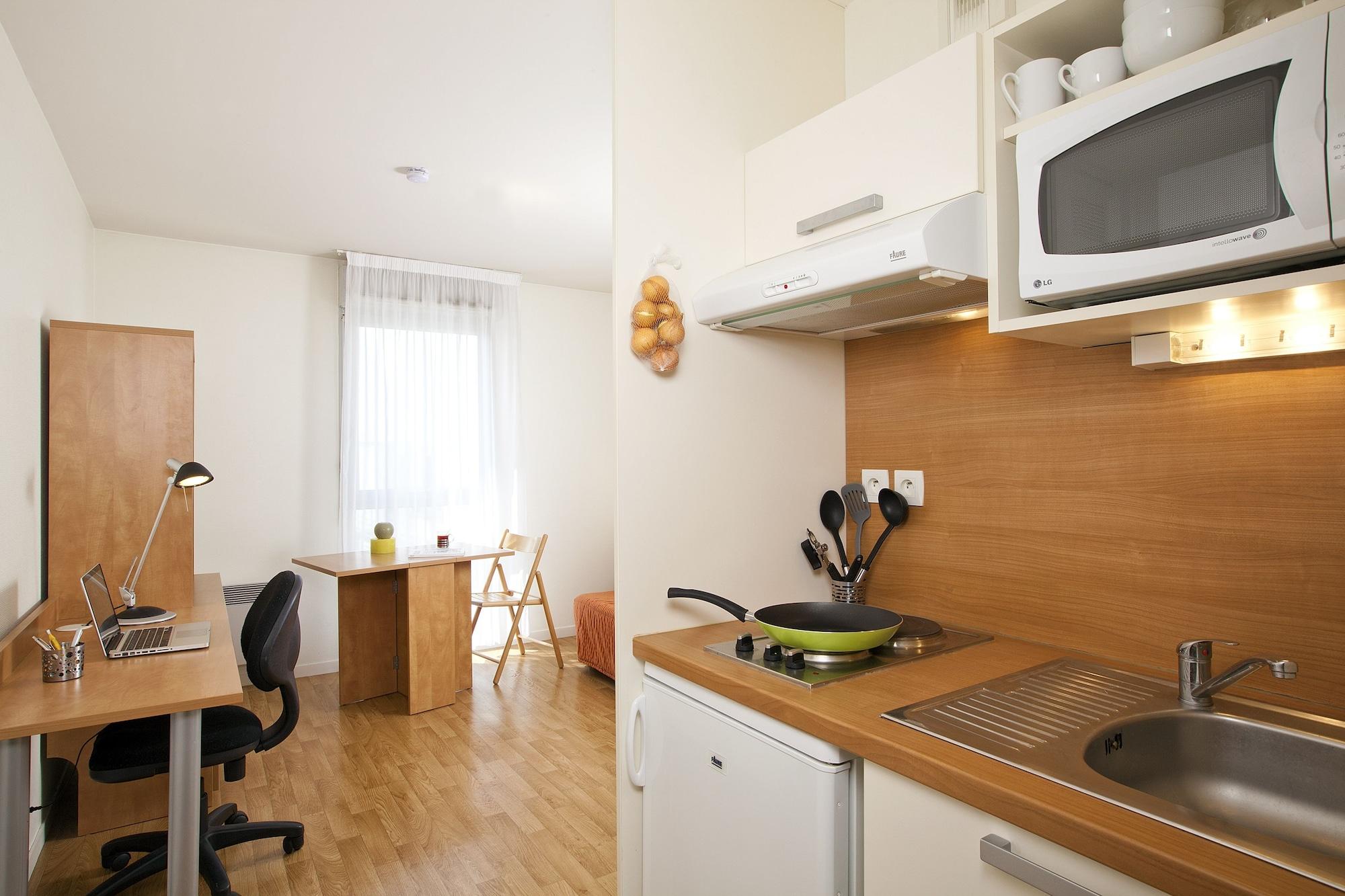 Sejours & Affaires Rennes Longs Champs Apart otel Dış mekan fotoğraf